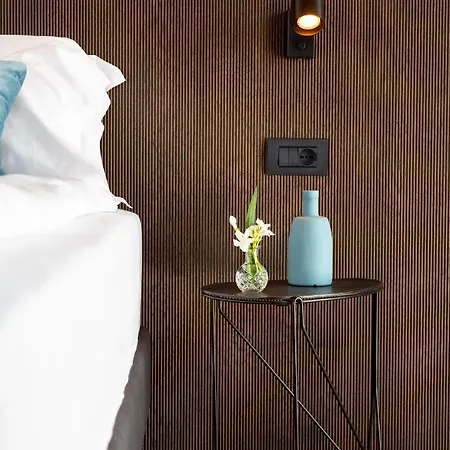 بيت ضيافة Vistalago Torbole 4*