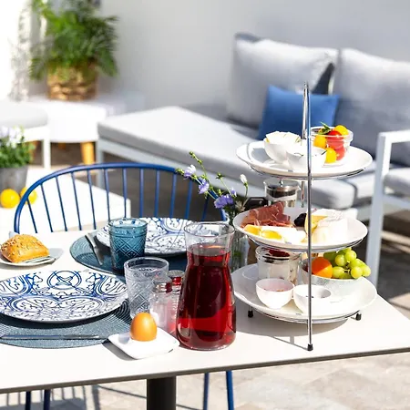 بيت ضيافة Vistalago Torbole 4*